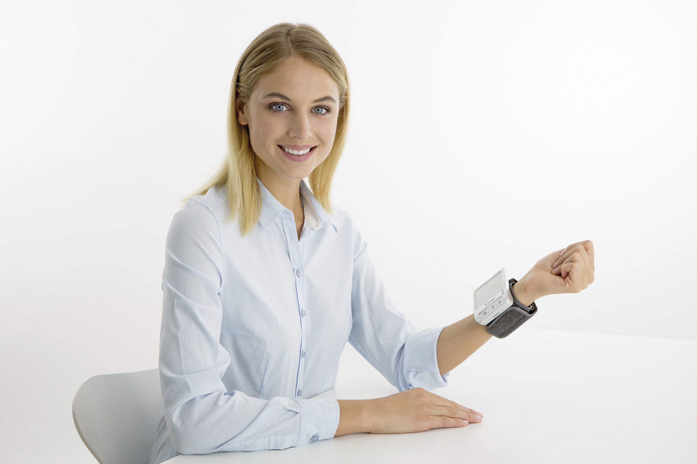 beurer-bc-85-handgelenk-blutdruckmessger-t-mit-bluetooth-und-positionierungsanze image 2